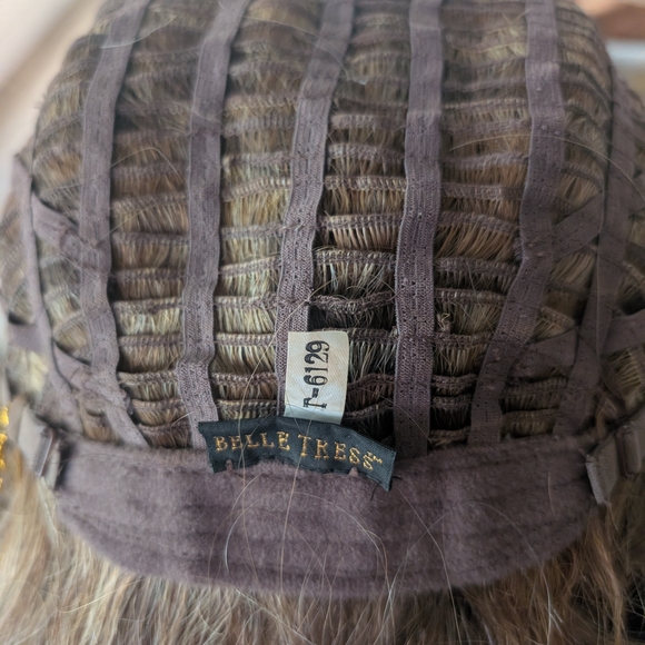 Belle Tress Nutella Buttercream Wig - Picture 6 of 9